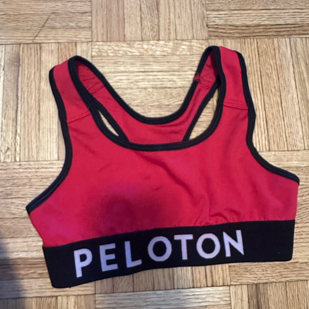 Peloton sports bra